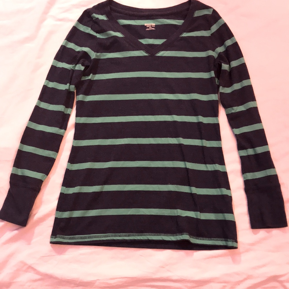 Long sleeve striped shirt